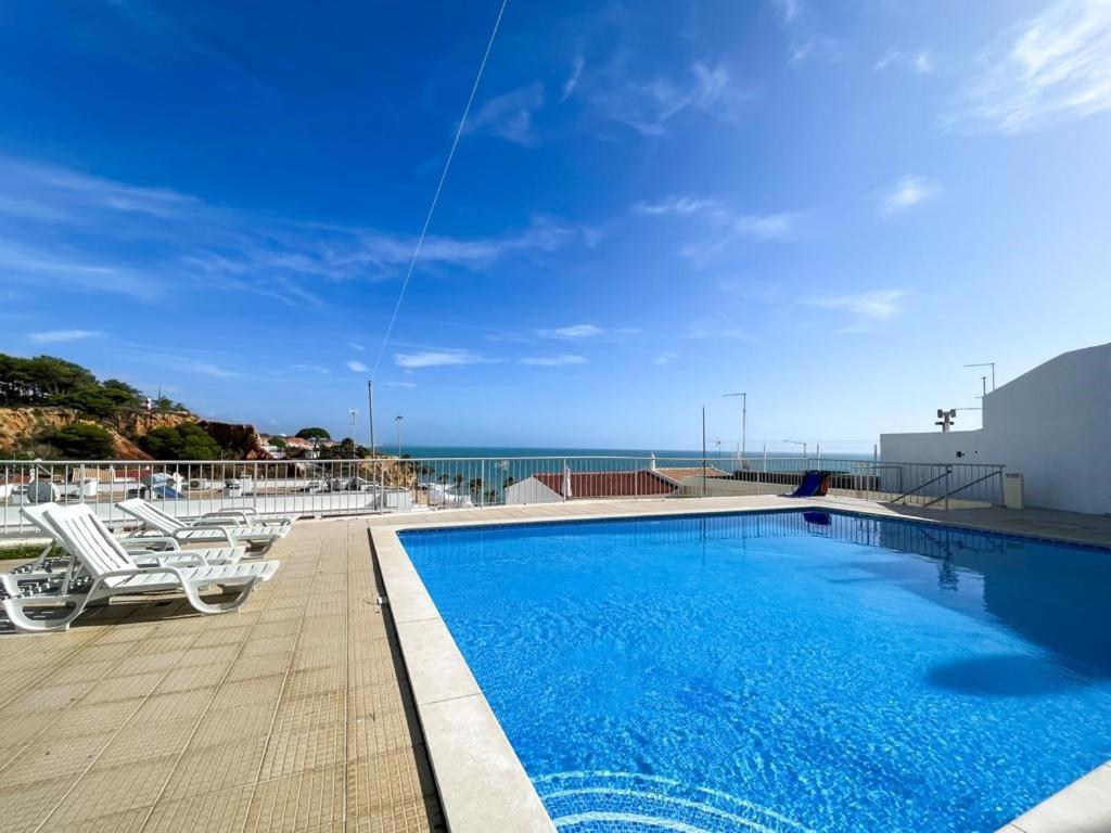 Magnifique Duplex Avec Piscine En Bord De Mer Apartment Olhos de Agua  Exterior photo